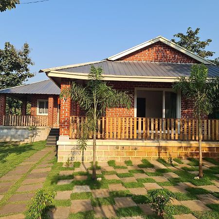 Brick Villa Karjat Exterior foto